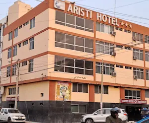 Hospedaje